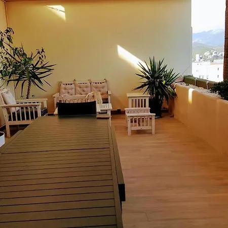 La Terrasse * أجاكسيو